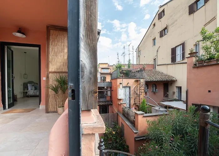 Apartament Trastevere Rooftop Terrace Courtyard Loft *
