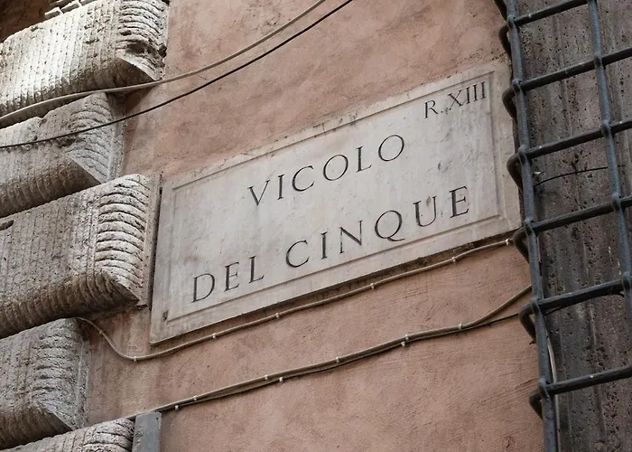 Trastevere Rooftop Terrace Courtyard Loft Apartament
