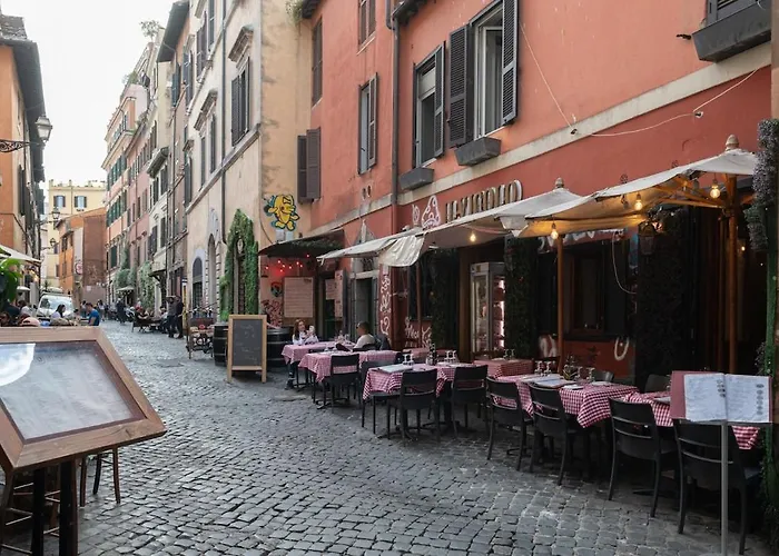Trastevere Rooftop Terrace Courtyard Loft * Rzym