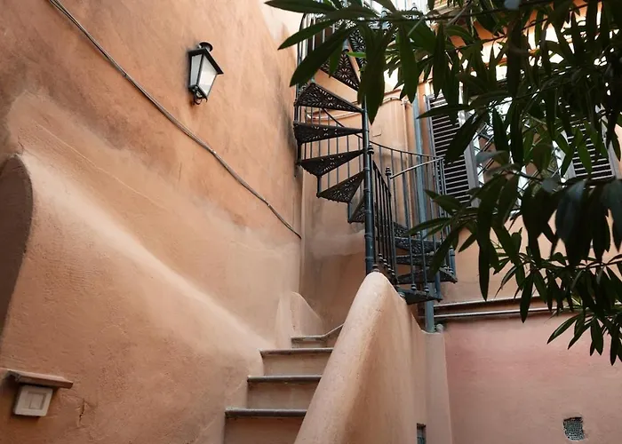 Trastevere Rooftop Terrace Courtyard Loft Apartament