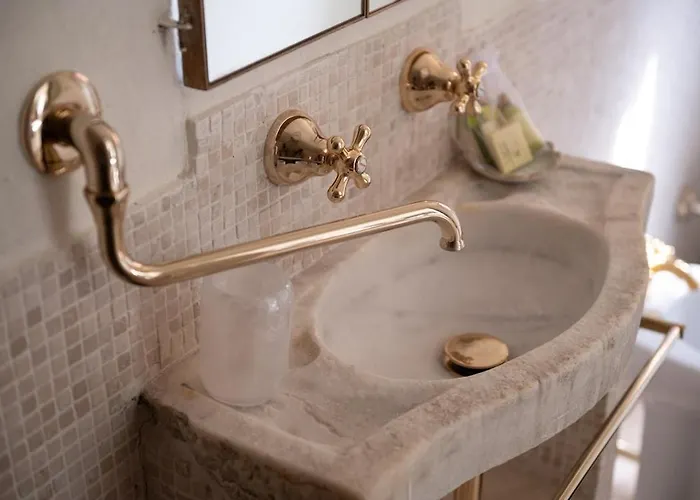 Apartament Trastevere Rooftop Terrace Courtyard Loft *